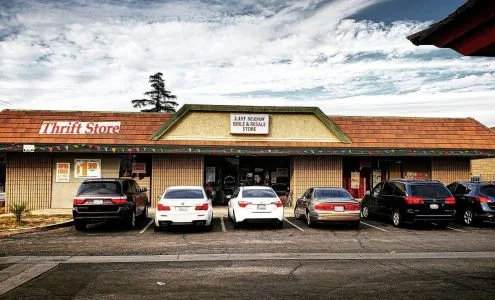 Last Season's Thrift Store business photo