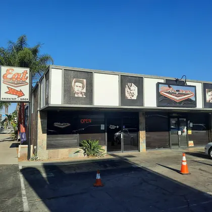 LITTLE ANGIES RESTAURANT, business photo 2